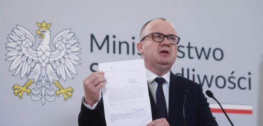 Jest wniosek o uchylenie immunitetu Michałowi Wosiowi
