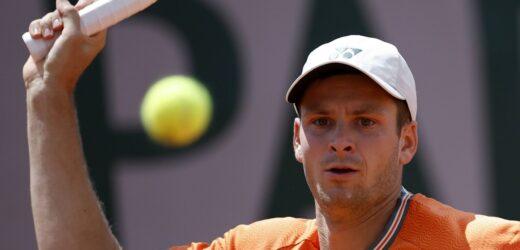 French Open. Jest decyzja ws. meczu Huberta Hurkacza