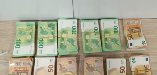 W bagażu podręcznym przewoził 82 tys. euro. Wpadł podczas kontroli