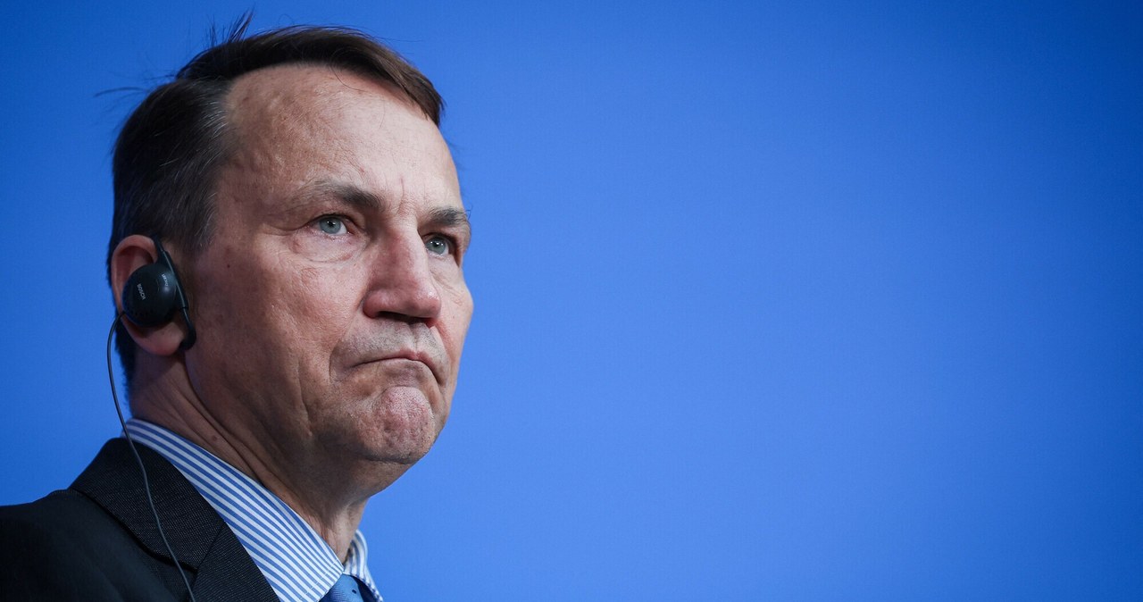 Radosław Sikorski przyznaje: Nie dotrzymujemy Rosji tempa