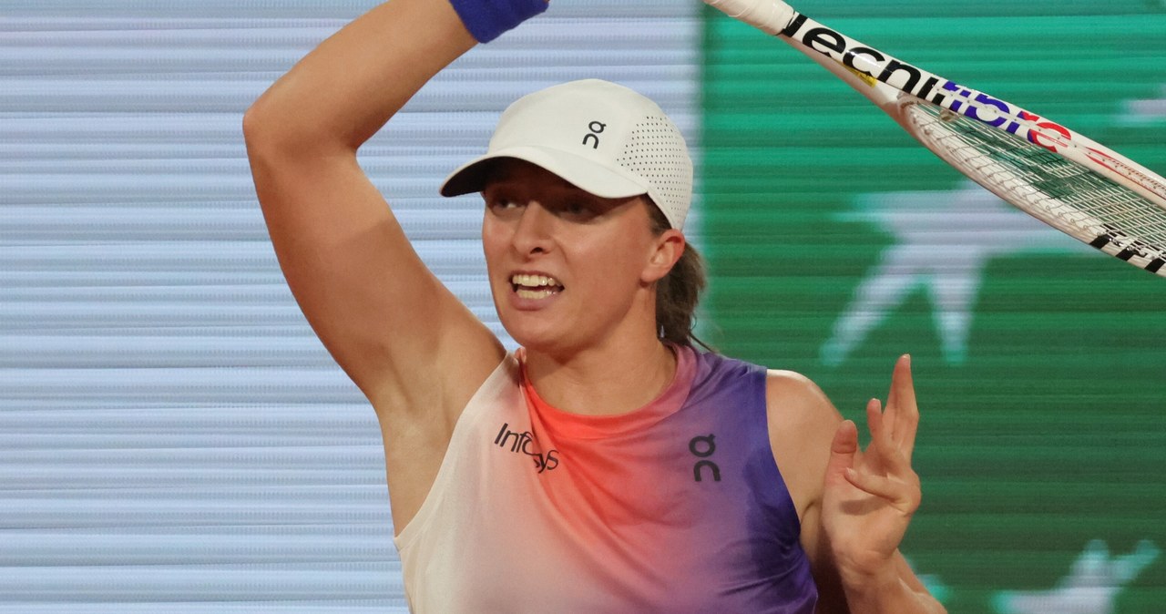 Sprawiła sobie urodzinowy prezent! Świątek w czwartej rundzie French Open