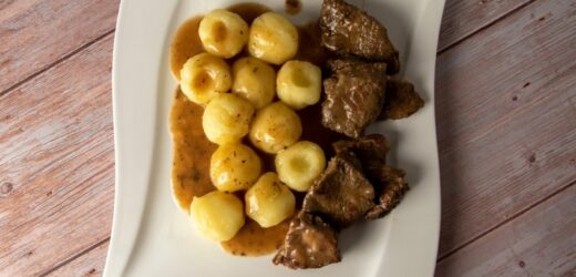 Metoda czwórki zapewnia najpyszniejsze kluski śląskie. Przekonała mnie do niej babcia