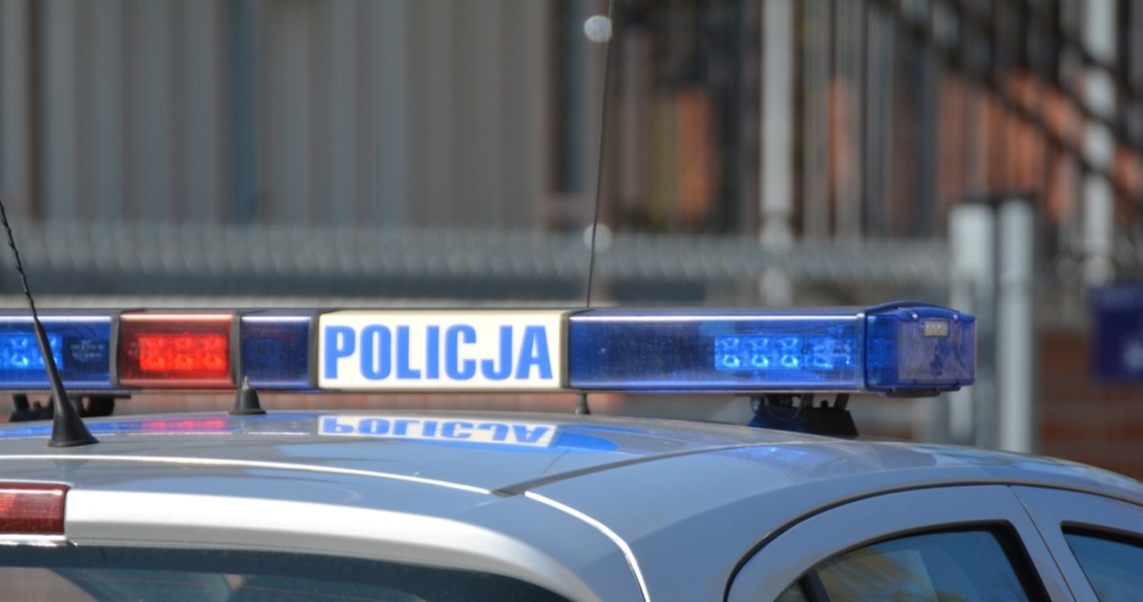 Strzelali gumowymi kulkami do 19-latka. Usłyszeli zarzuty