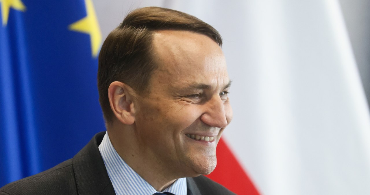 Sikorski: Prezydent wpadł we własne sidła. „Wymienimy ambasadorów”