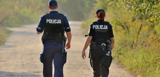 Policjanci przy granicy mają mieć ze sobą broń