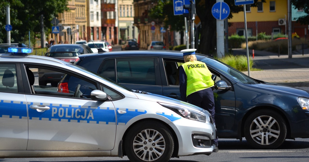Zielona Góra: Przejechał po 3-letnim dziecku. Szuka go policja
