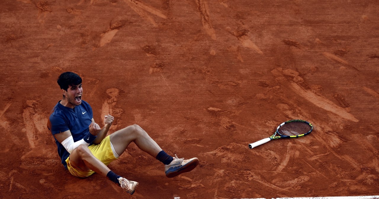 Ogromne emocje w finale French Open. Carlos Alcaraz triumfuje