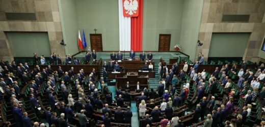 W Sejmie brakuje 25 posłów. Kiedy obrady w pełnej obsadzie?