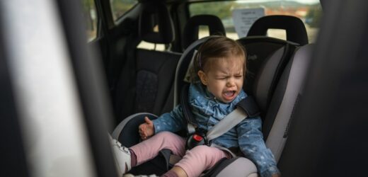 Trzylatka zadławiła się lizakiem. Pomógł policjant