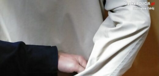 Sprzedawał wejściówki, których nie  miał
