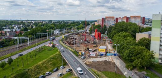 Kolej Dużych Prędkości. Utrudnienia dla kierowców w Łodzi