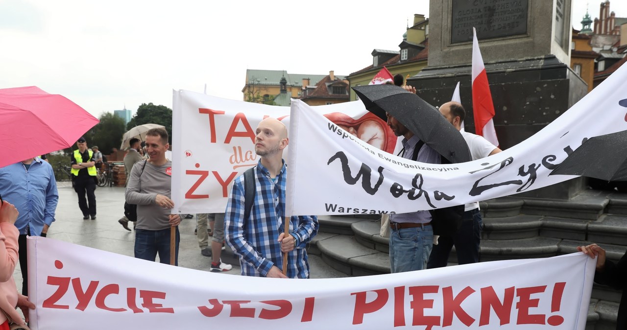 Utrudnienia w centrum Warszawy. Przejdzie Marsz dla Życia i Rodziny