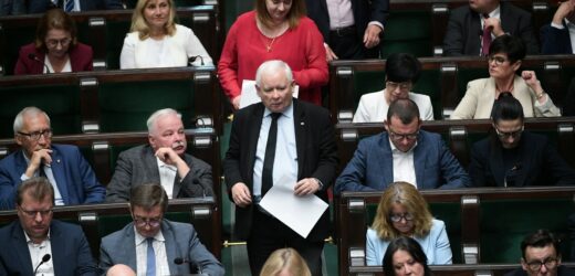 GW: Zrzutka kandydatów PiS na eurokampanię