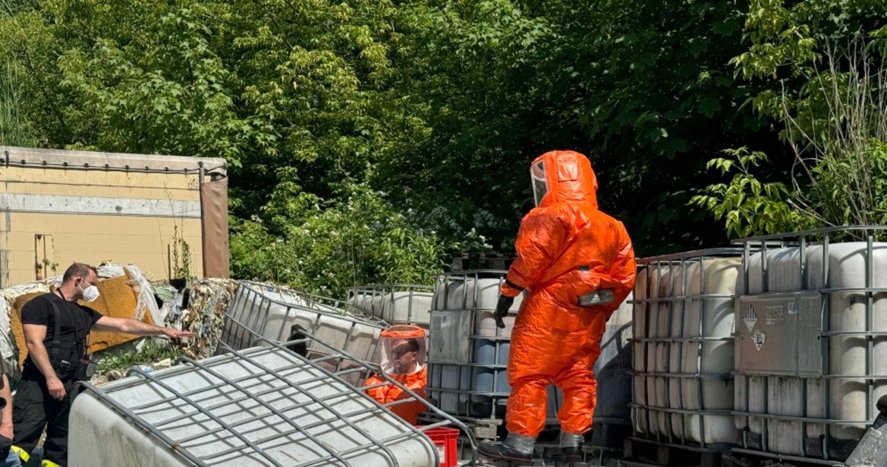​Składowisko nielegalnych leków i suplementów w Warszawie