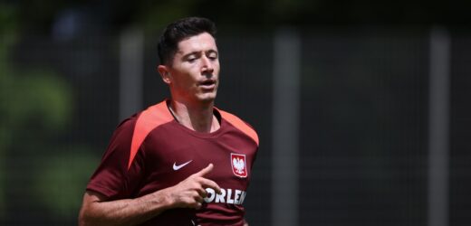Co z Lewandowskim? Jest oficjalny komunikat lekarza kadry