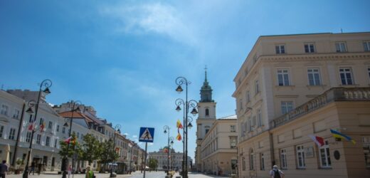 Warszawa: Remont Krakowskiego Przedmieścia. Utrudnienia dla kierowców