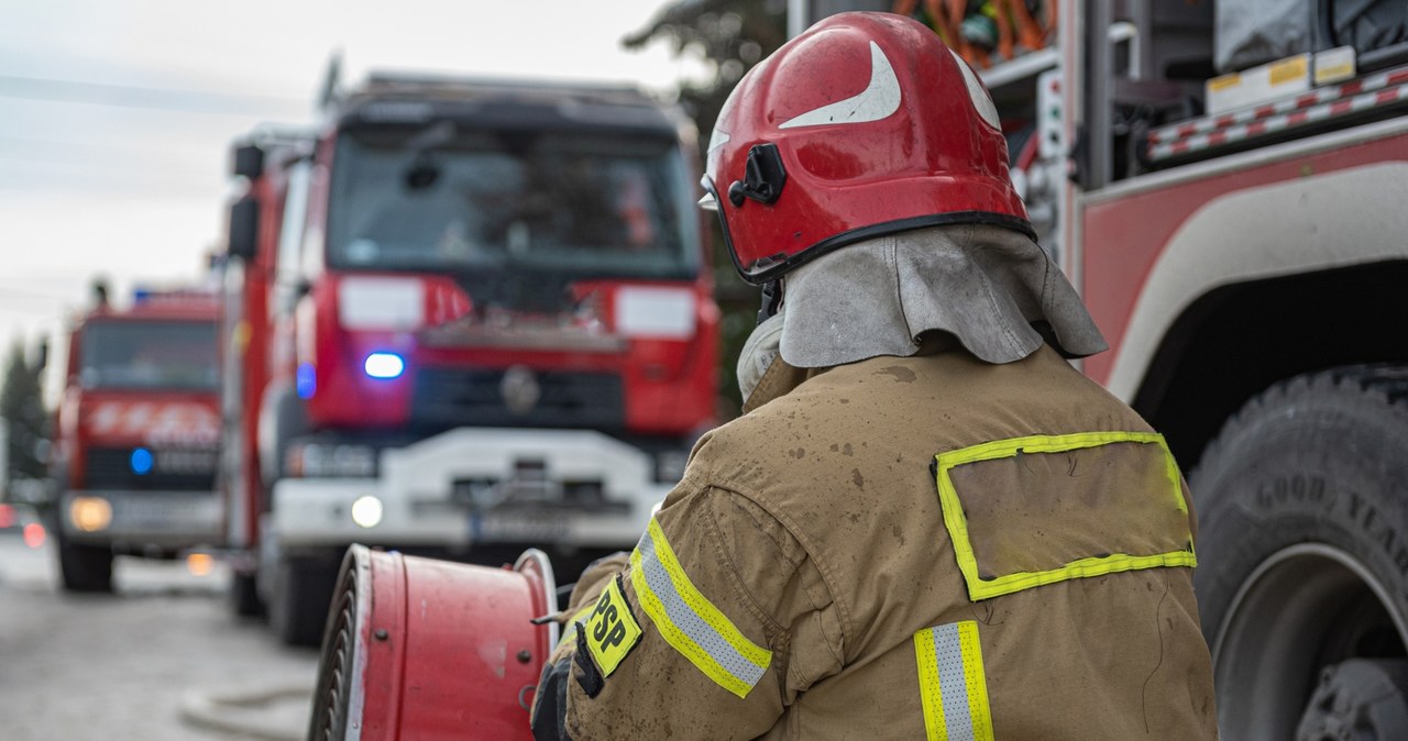 Pożar w stadninie koni niedaleko Krakowa. Jedna osoba nie żyje