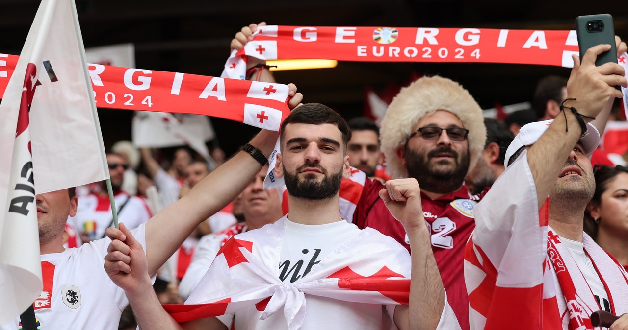 Rozpoczął się mecz Gruzja – Czechy [WYNIK NA ŻYWO]