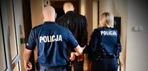 17-latek, który zaatakował nożem trzech kolegów, usłyszał zarzut