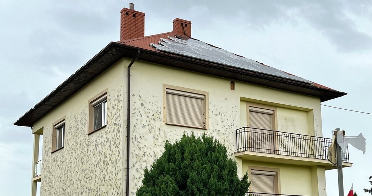 Intensywne burze nad Podkarpaciem. 120 gospodarstw wciąż bez prądu