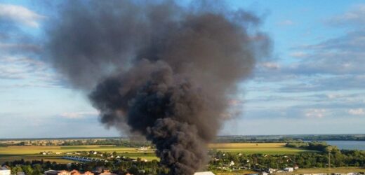 Pożar składowiska w Janikowie. Brejza: Będę interweniował