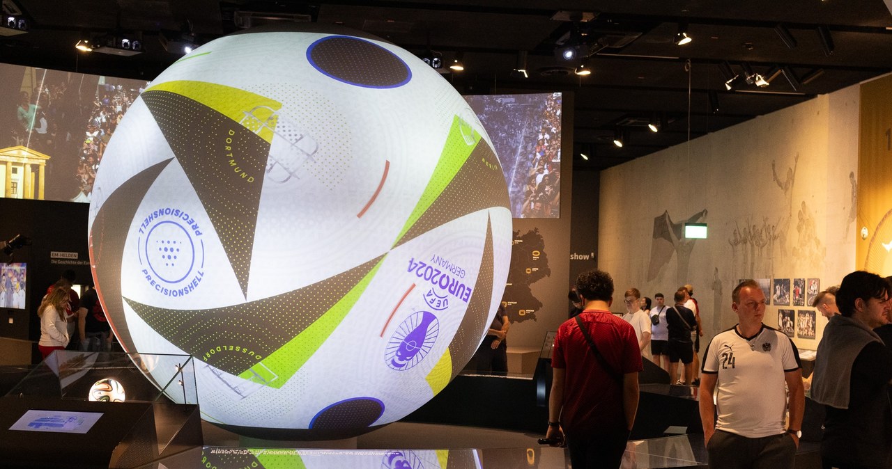 Muzeum Piłki Nożnej w Dortmundzie. Świątynia niemieckiego futbolu, którą warto zobaczyć