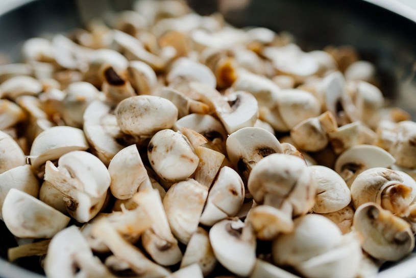 Najtańsze grzyby na świecie. Zmniejszają apetyt, obniżają cholesterol. Możesz jeść na surowo
