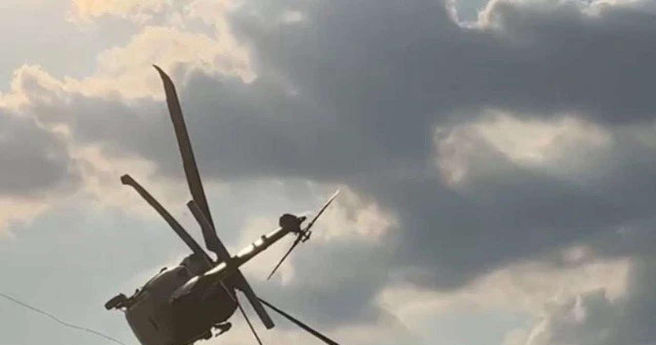 Za naprawę policyjnego Black Hawka zapłacił też jego pilot