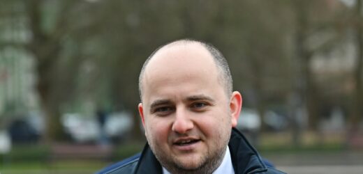 Dariusz Matecki ukarany za wędrowanie po dachu