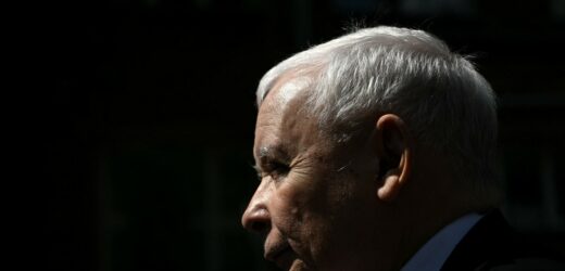 Kaczyński wyrzuca Ciechowskiego. Kocioł w małopolskim sejmiku
