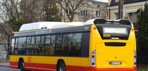 Pożar w autobusie miejskim w Warszawie