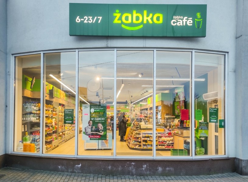 Wielka zmiana dla klientów Żabki. Będzie trudniej o punkty w aplikacji