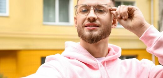 Pewny siebie i elokwentny – sprawdź, jak może mieć na imię ten mężczyzna!