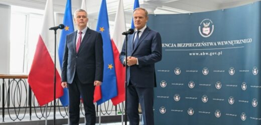 Donald Tusk: Przywracamy 10 delegatur ABW