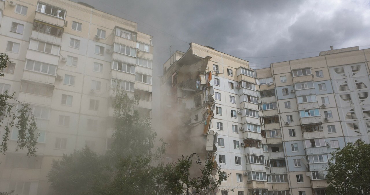 Rosjanie zrzucają dziesiątki bomb kierowanych na Rosję