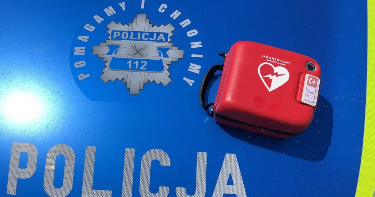 Policjanci odzyskali skradziony defibrylator