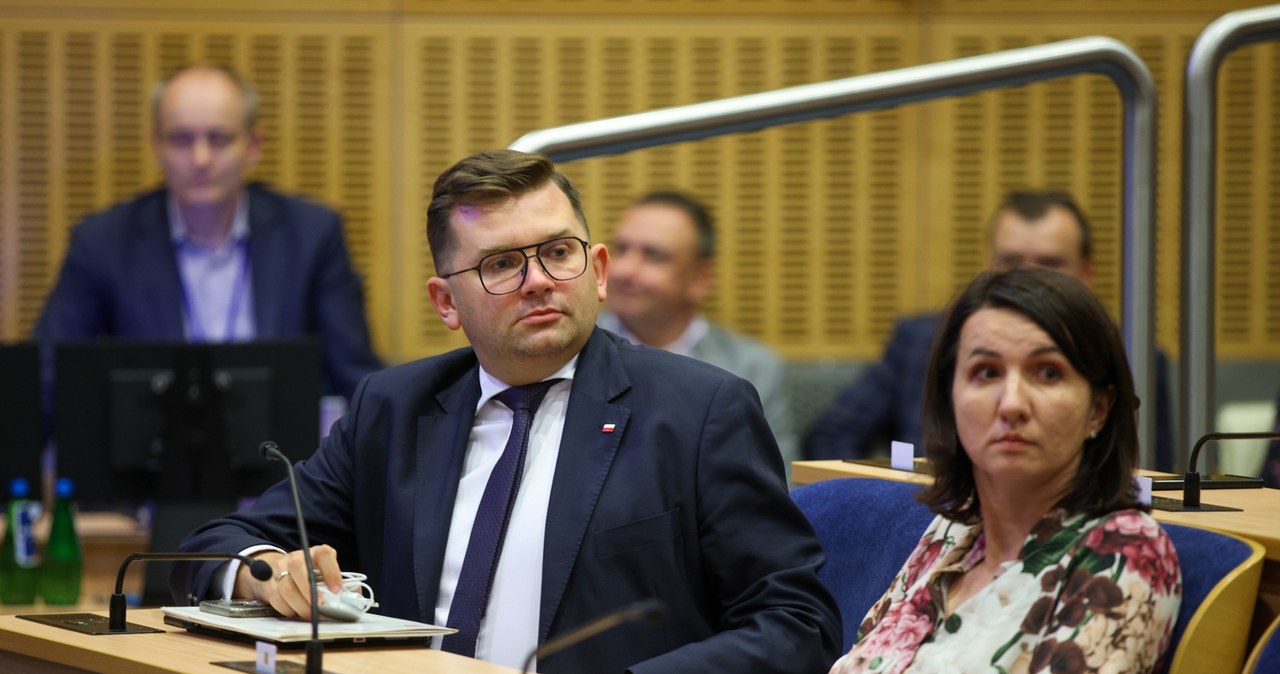 Bunt w PiS trwa. Małopolska wciąż bez marszałka, Kmita znów przegrał