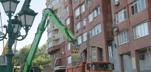 Rosyjski atak rakietowy na Dniepr. Są zabici i ranni