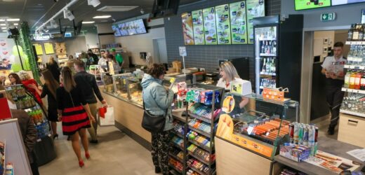 Zmiany w sprzedaży alkoholu na stacjach benzynowych? Znamy najnowsze plany ministerstwa
