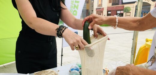 ​Zamień torby foliowe na materiałowe