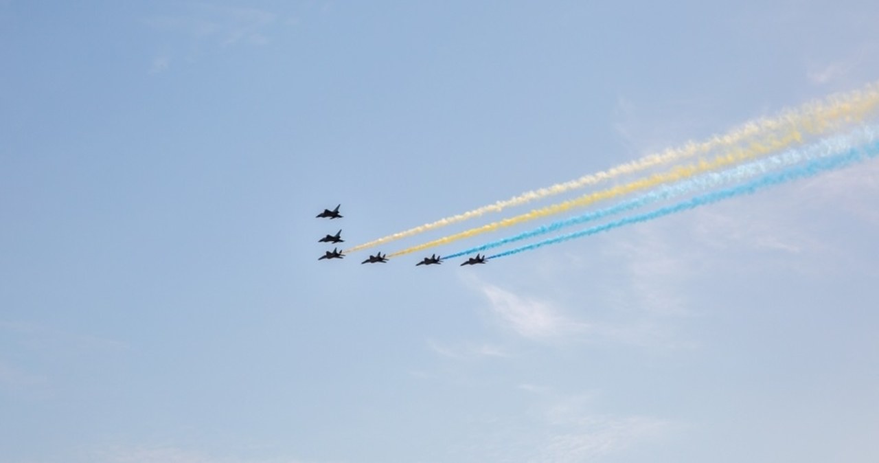 F-16 już tam są? Rosjanie wściekle atakują ukraińskie lotniska