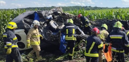 14 osób zginęło w wypadku drogowym na Ukrainie