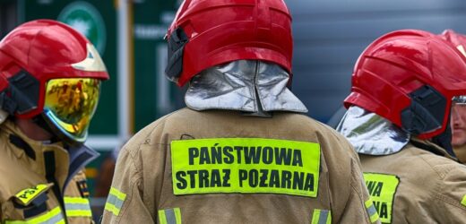 ​Pożar w fabryce środków higienicznych w Kluczach