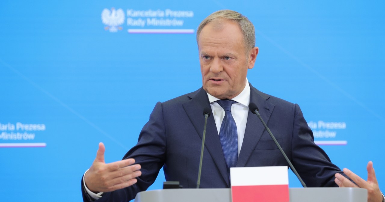 Tusk ostro o wyprawach Orbana: Nie ma prawa