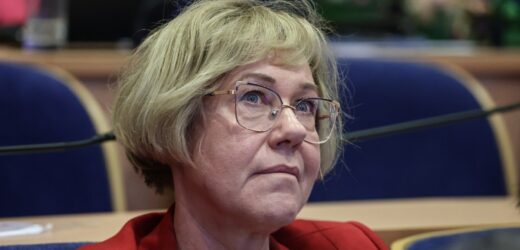 Barbara Nowak chciała zrezygnować z mandatu radnej, ale zmieniła zdanie