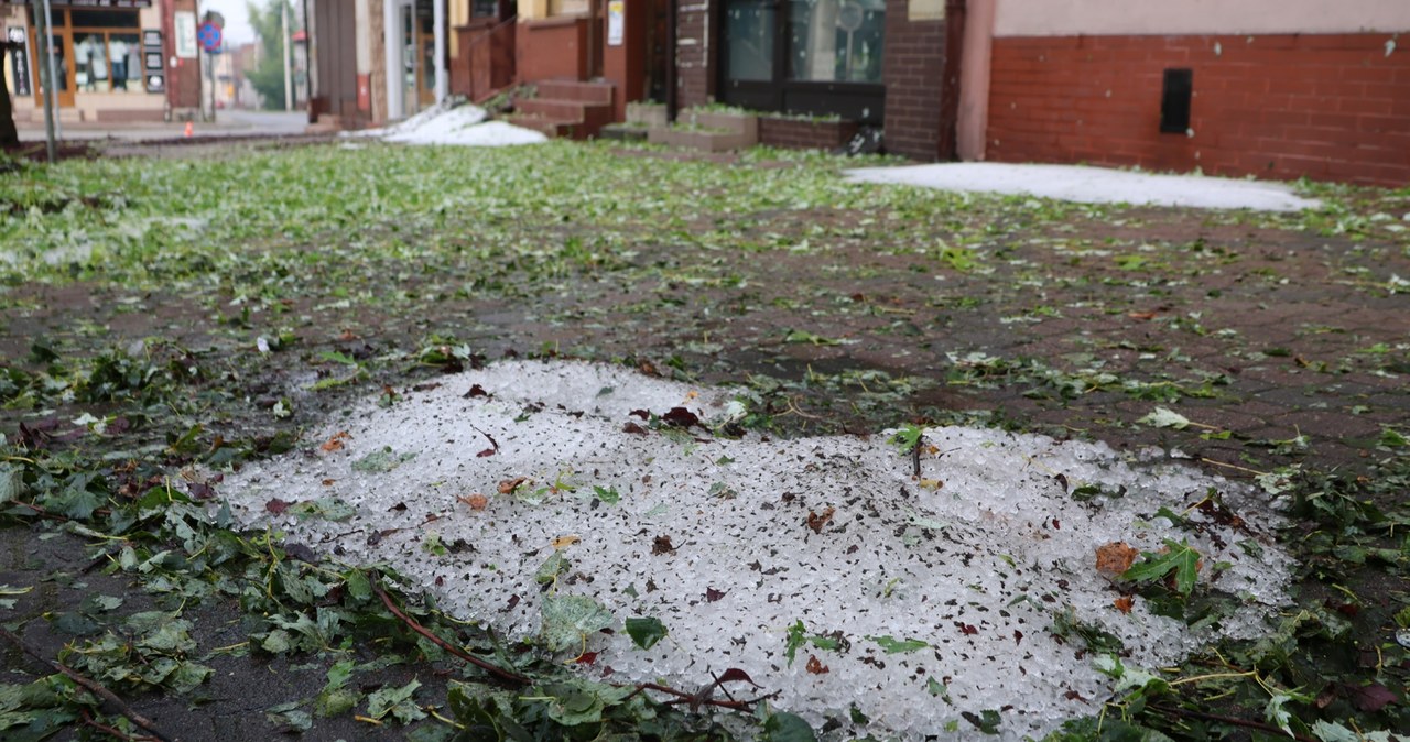 Paraliż drogowy, liczne podtopienia. Skutki nawałnicy w Małopolsce