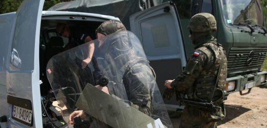 Na szczycie NATO poprosimy o pomoc zagranicznych policjantów