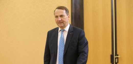 Sikorski: Ukraina może nie być w pełni usatysfakcjonowana