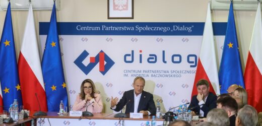 ​Rząd i media przy okrągłym stole. Co z prawem autorskim?