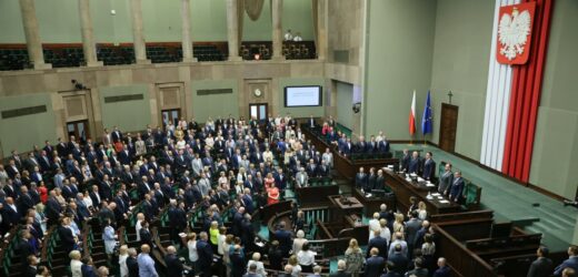 Dekryminalizacja pomocy w aborcji. „Bezpieczeństwo kobiet” kontra „Kultura śmierci”